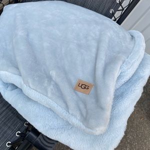 UGG Throw Blanket
